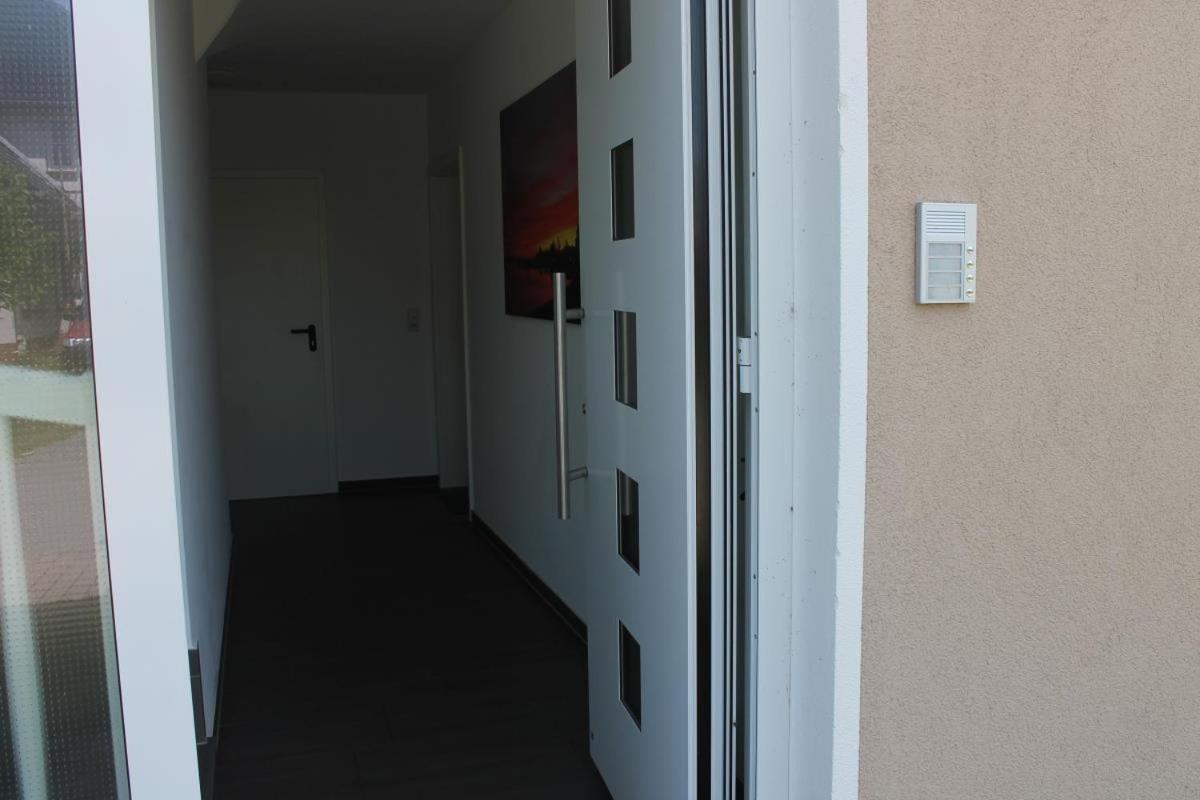 Ferienwohnung Asia In Born Buitenkant foto